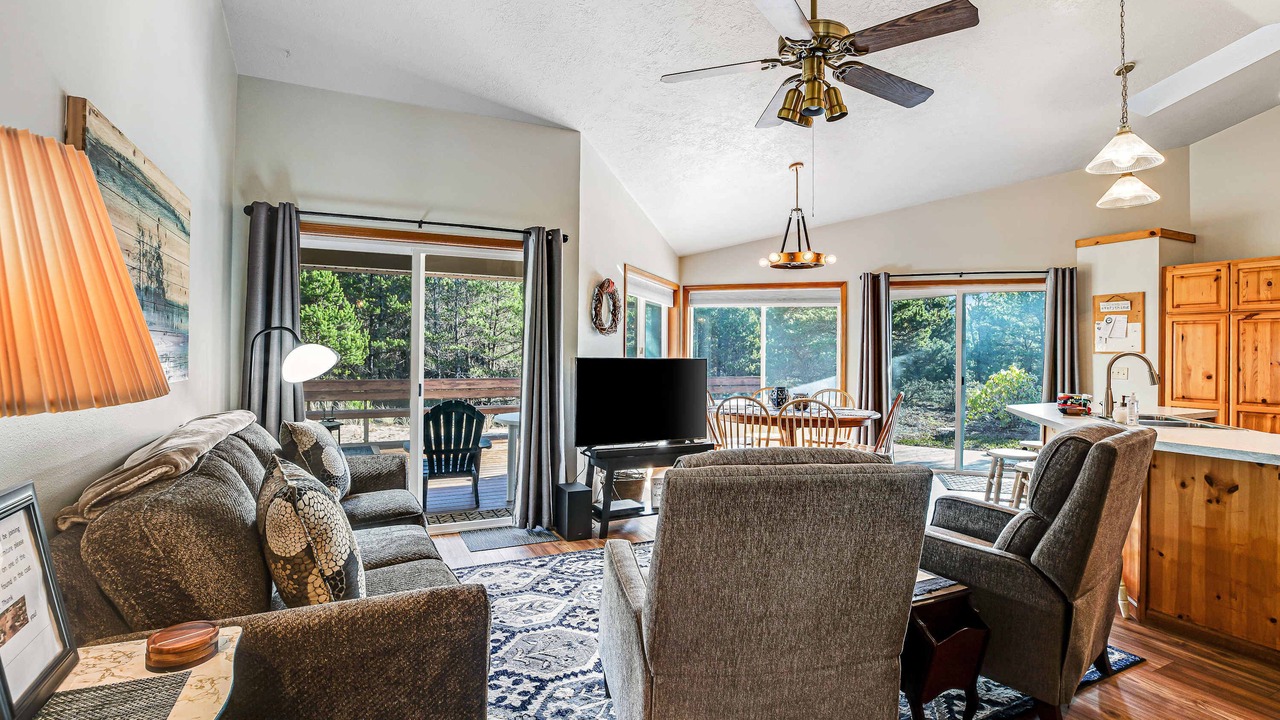 Photo of Livingroom in Pacific City