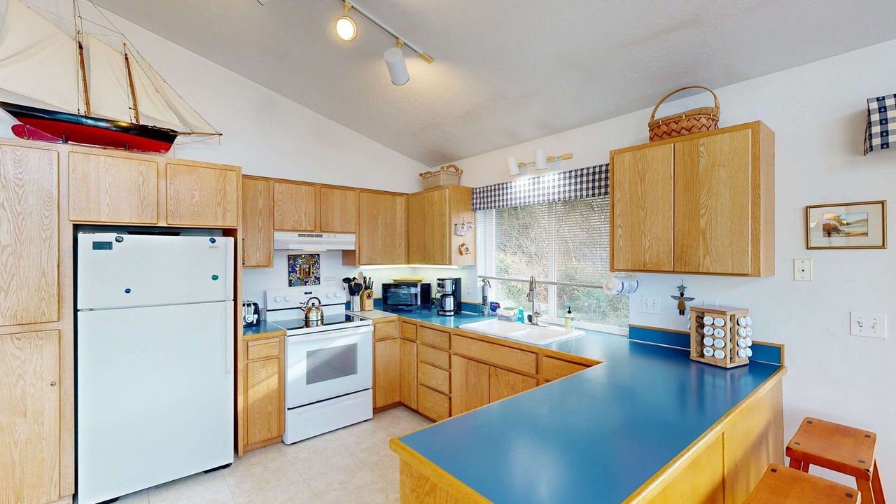Photo of Kitchen in Cape Meares