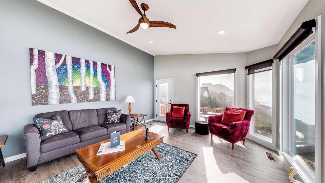 Photo of Livingroom in Cloverdale