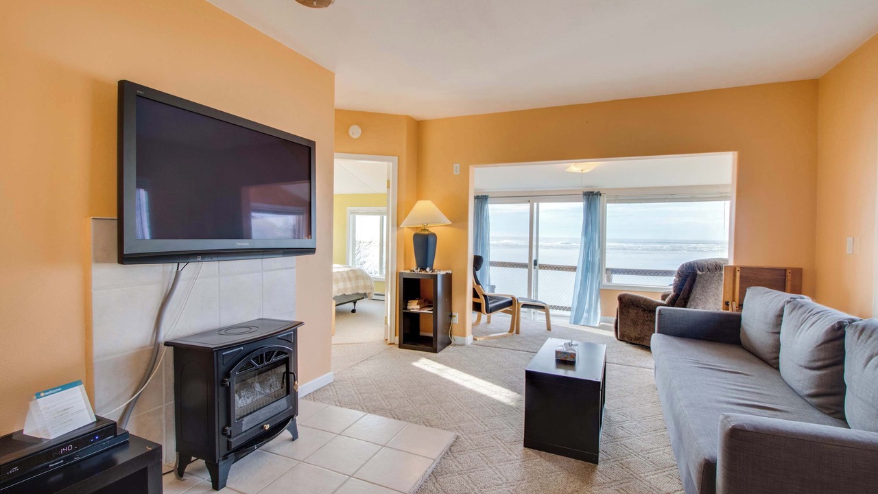 Photo of Livingroom in Netarts