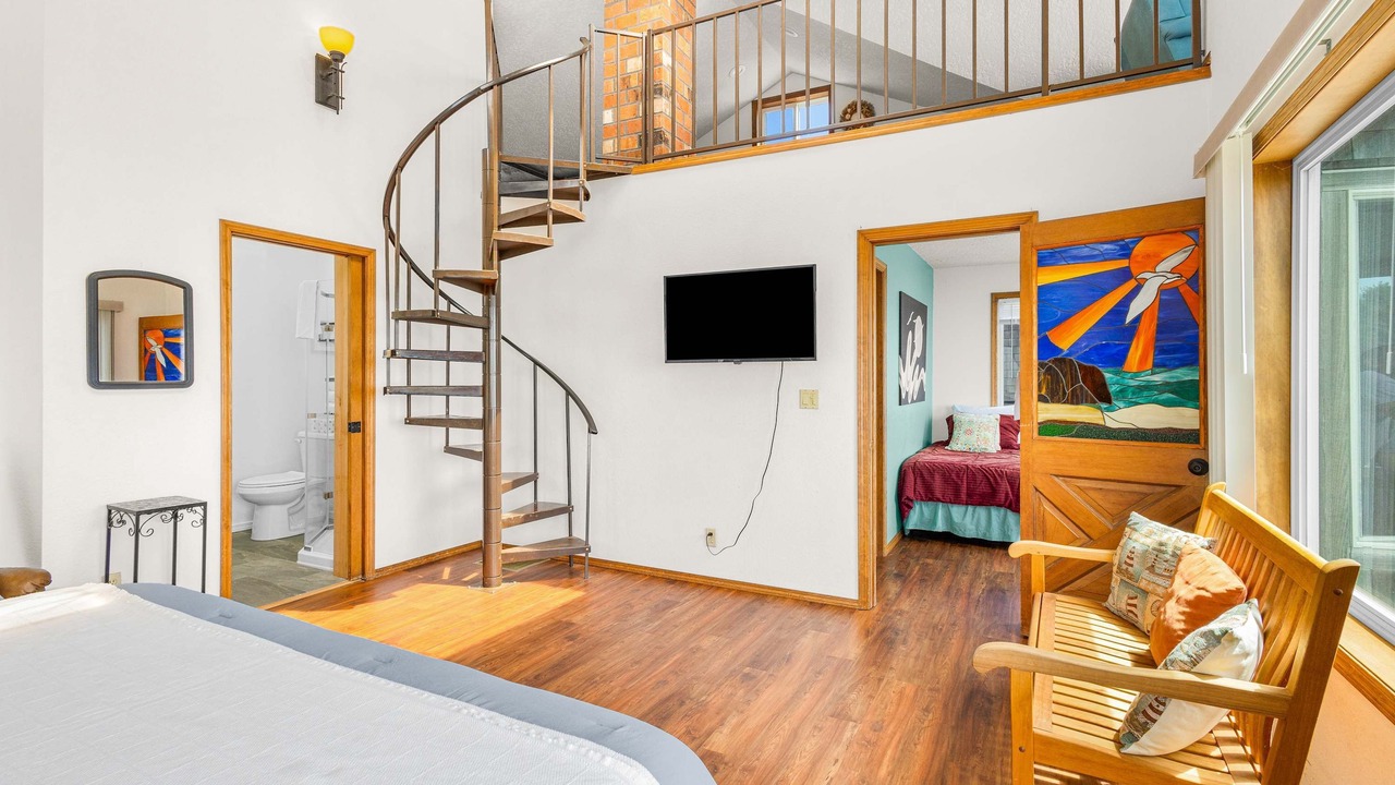Photo of Bedroom in Oceanside