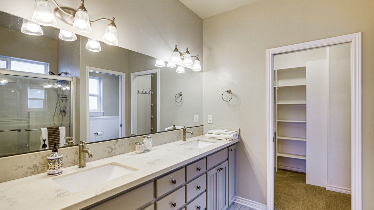 Photo of Bathroom in West Salem