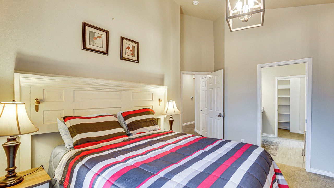 Photo of Bedroom in West Salem