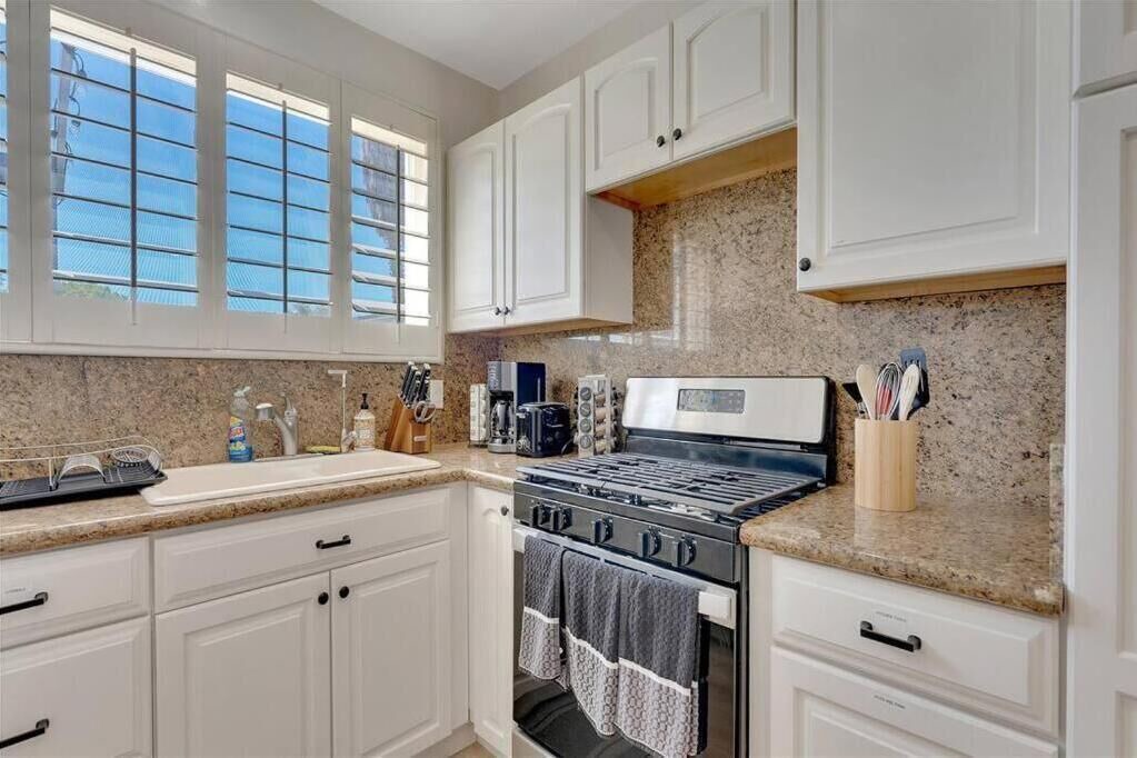 Photo of Kitchen in North Clairemont