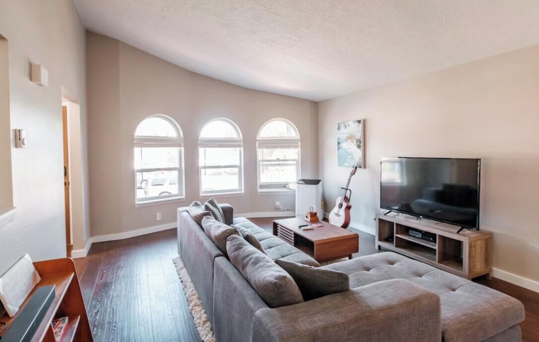 Photo of Livingroom in Sunnyslope