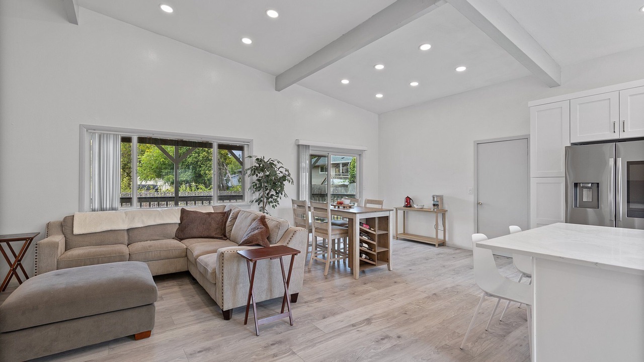 Photo of Livingroom in North Gresham