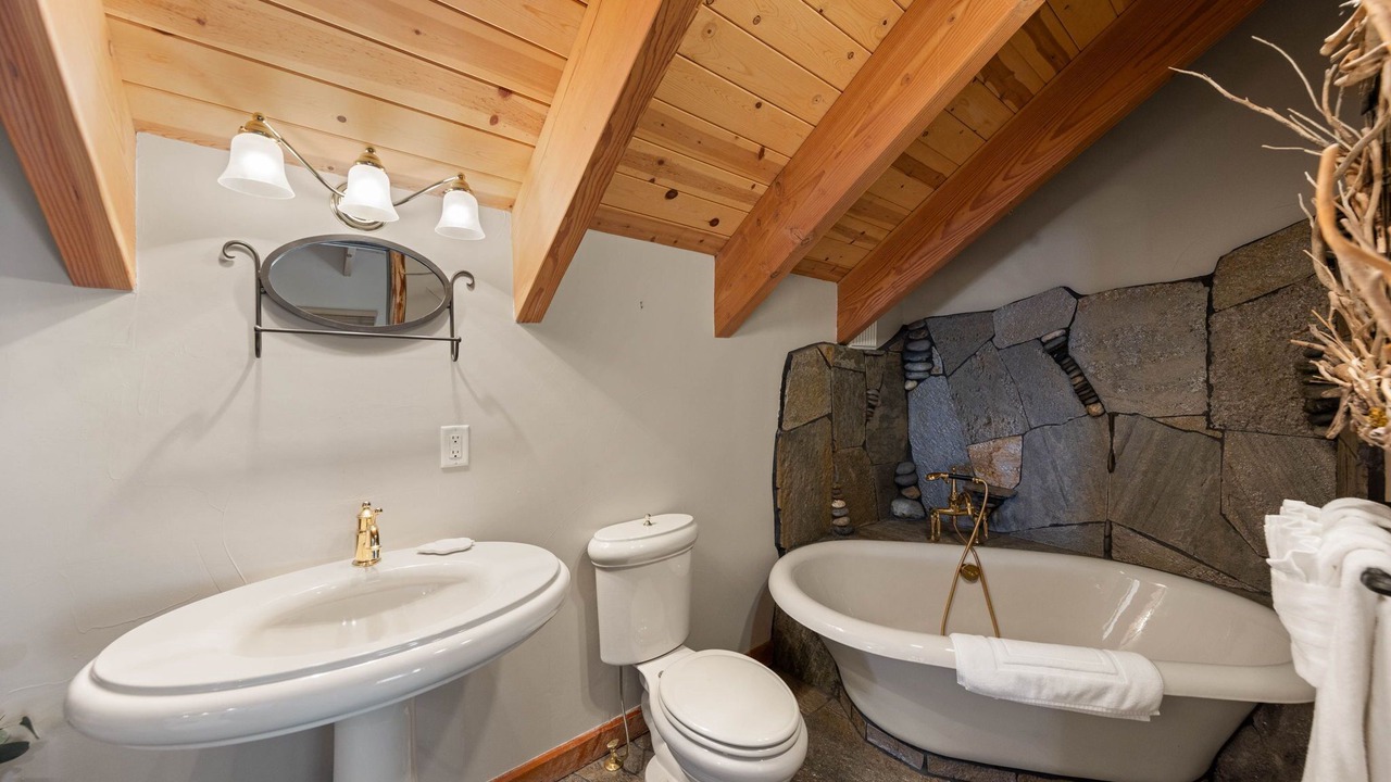 Photo of Bathroom in Kings Beach