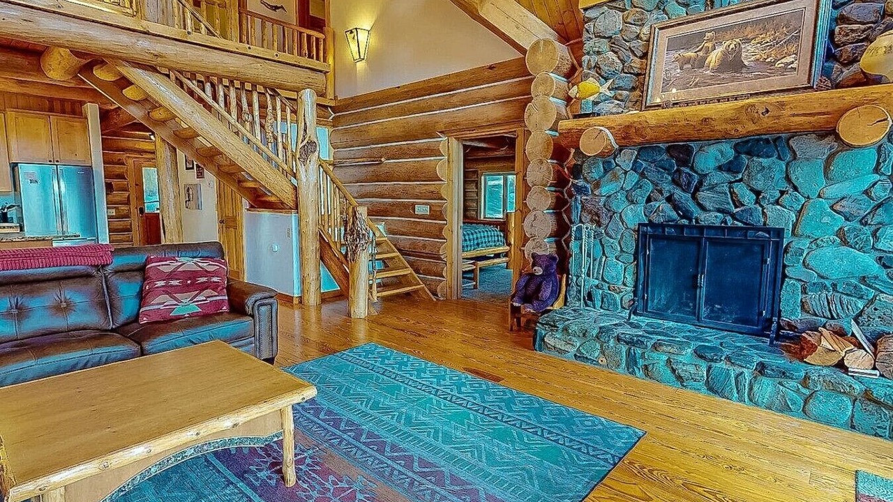 Photo of Livingroom in Wallowa County