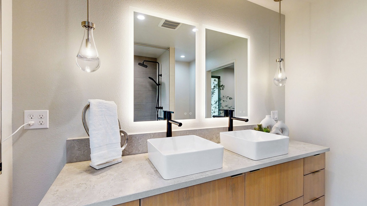 Photo of Bathroom in Myrtle Creek