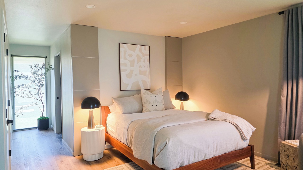Photo of Bedroom in Myrtle Creek