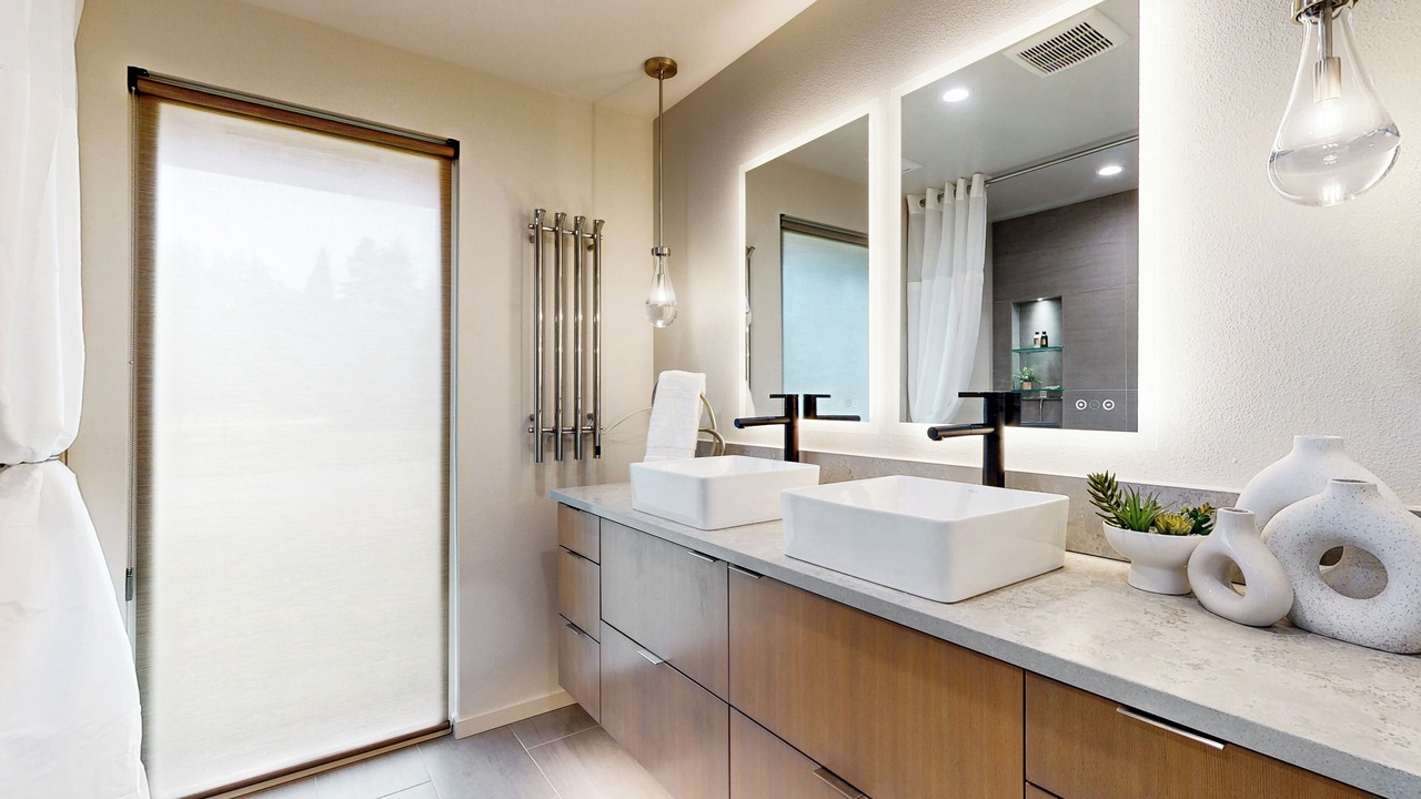 Photo of Bathroom in Myrtle Creek