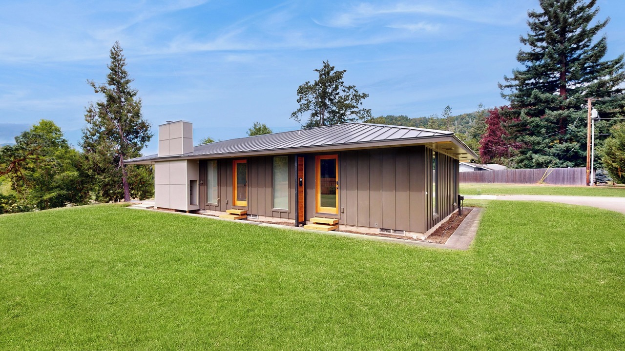 Photo of Outdoor in Myrtle Creek