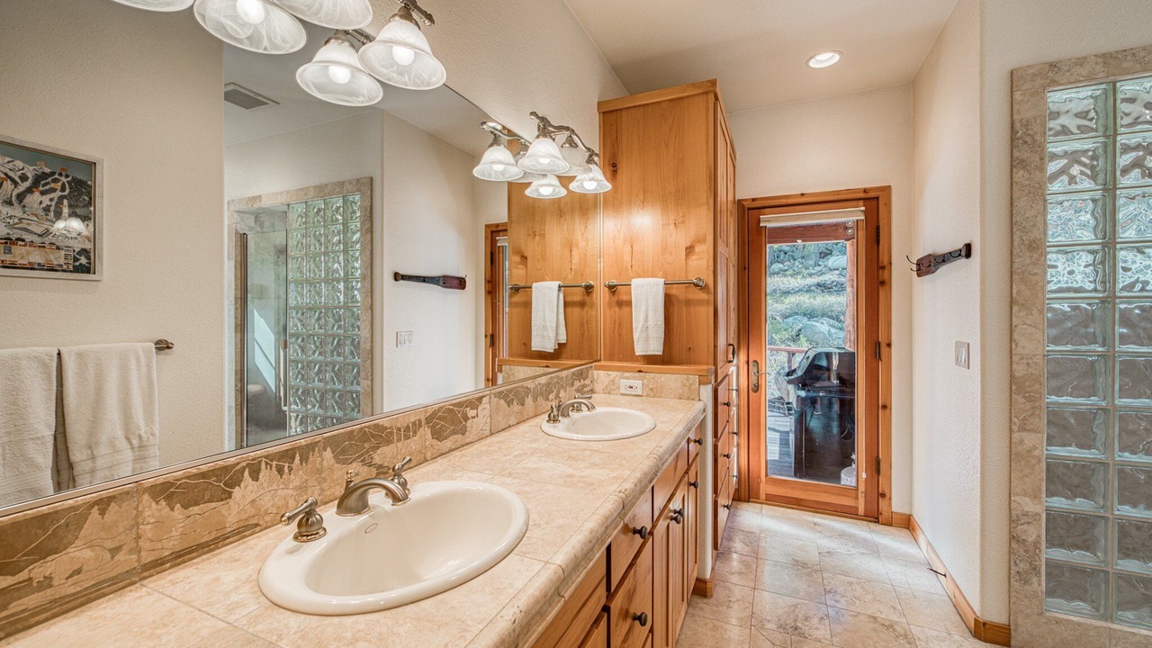 Photo of Bathroom in Alpine Meadows