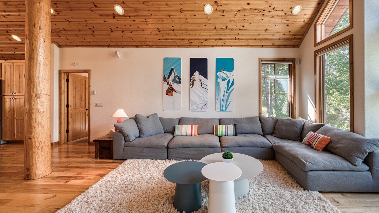 Photo of Livingroom in Alpine Meadows