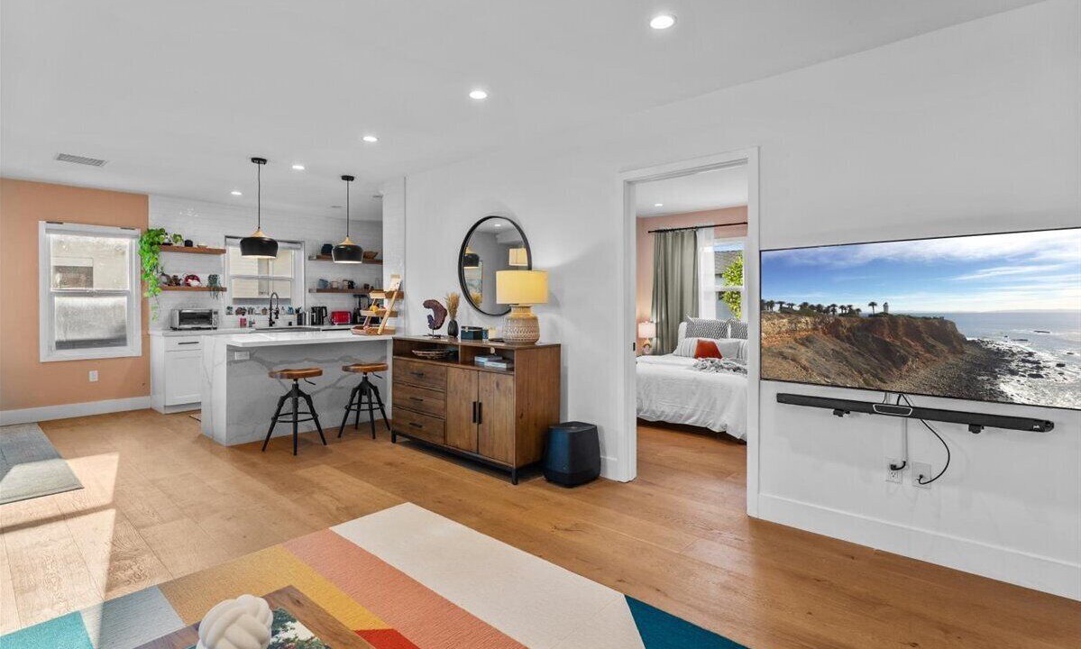 Photo of Bedroom in Crenshaw