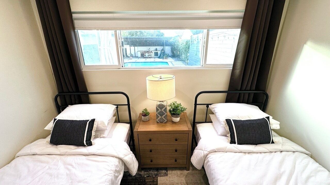 Photo of Bedroom in Crenshaw