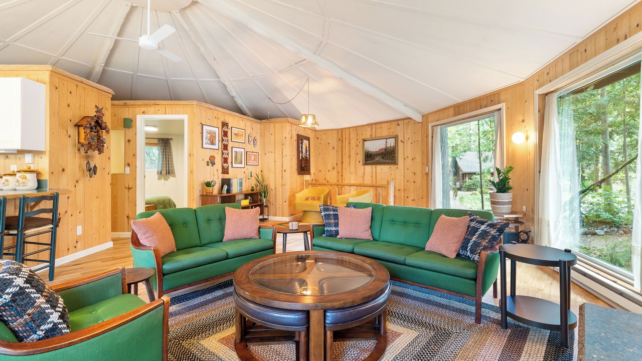 Photo of Livingroom in Brightwood