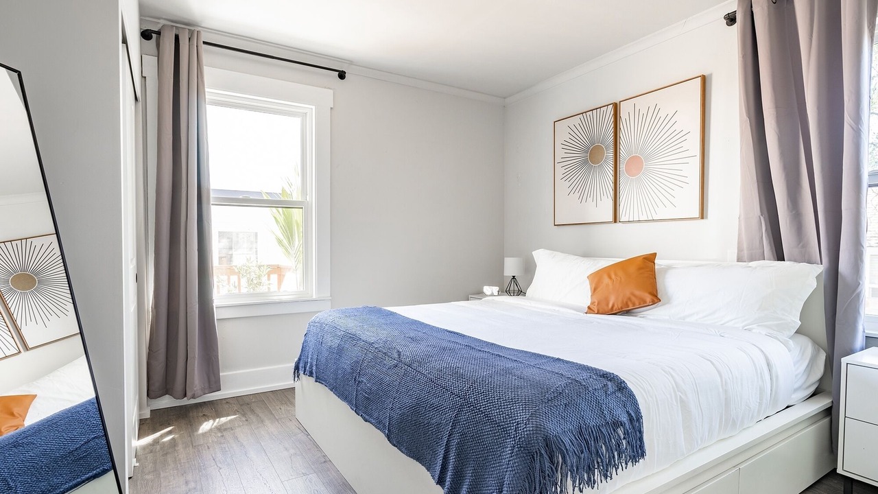 Photo of Bedroom in Arbor Heights