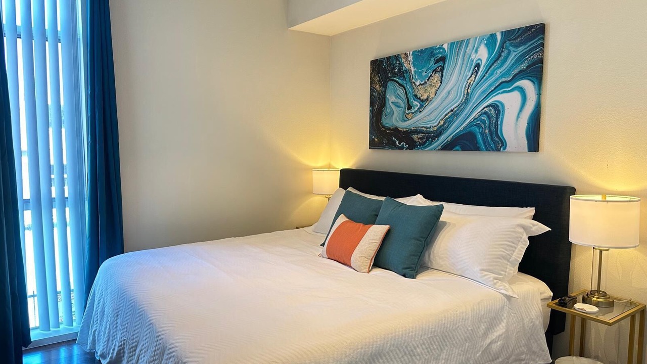 Photo of Bedroom in Downtown