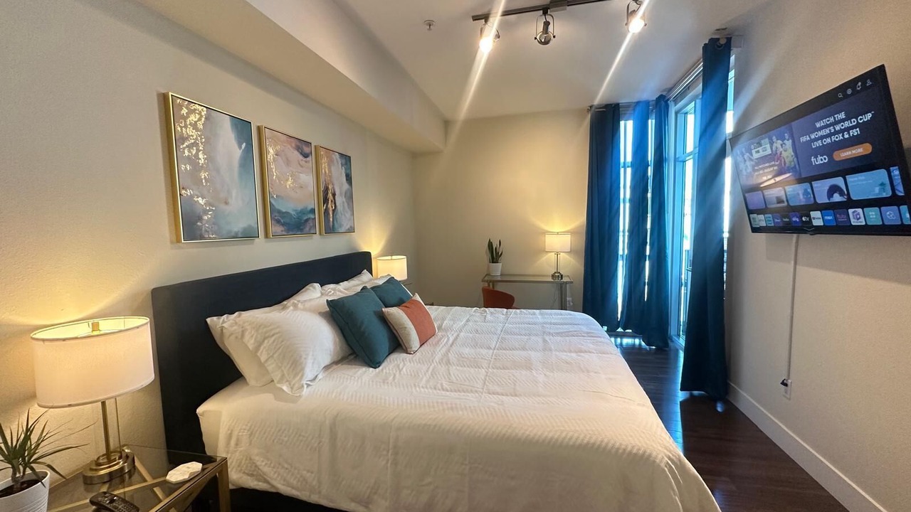 Photo of Bedroom in Downtown
