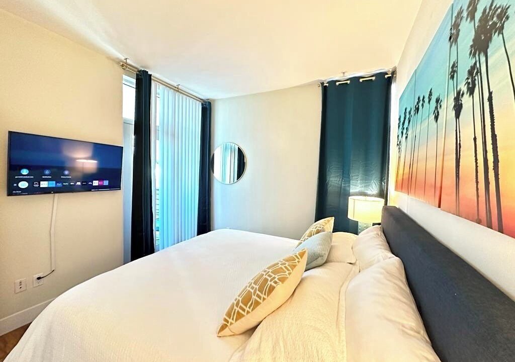 Photo of Bedroom in Downtown