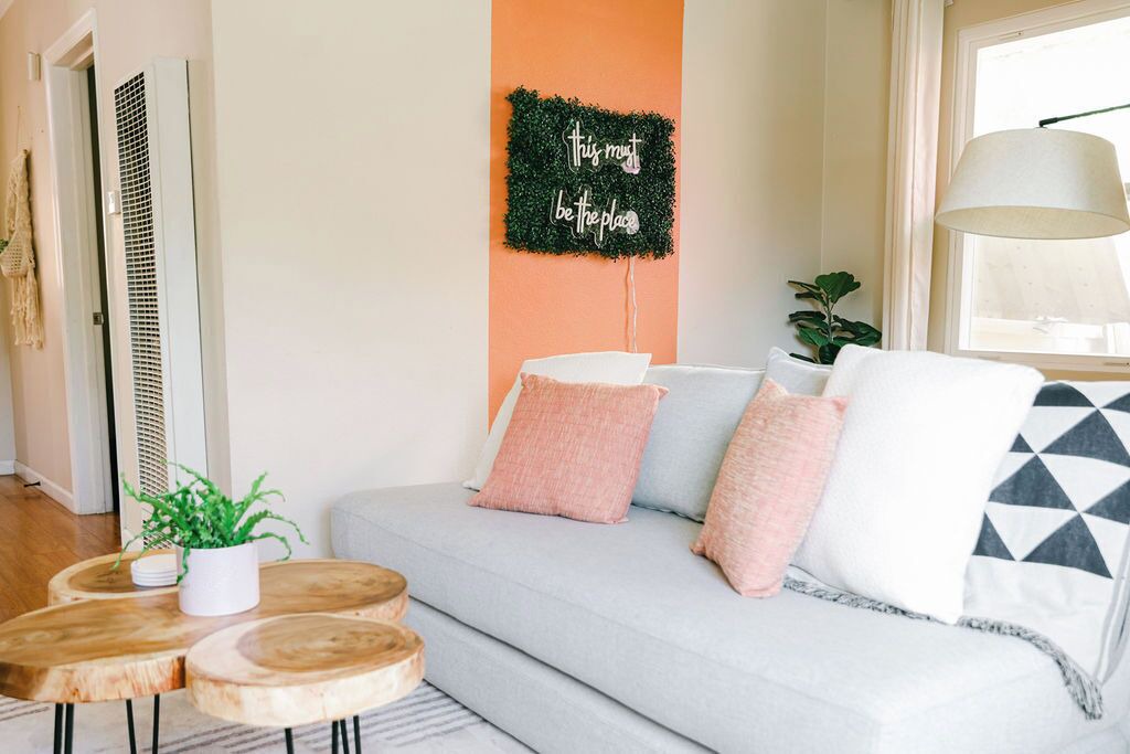 Photo of Livingroom in Golden Hill