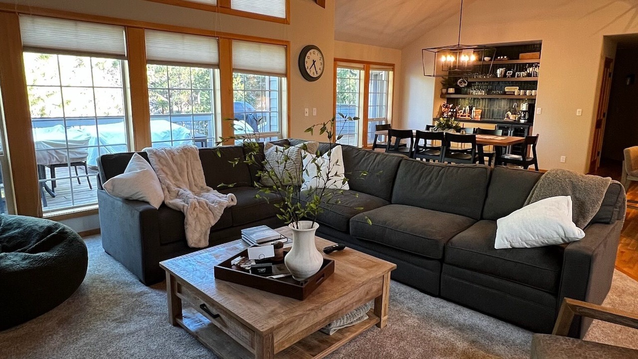Photo of Livingroom in Sunriver