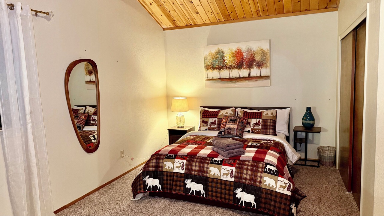 Photo of Bedroom in Camp Connell