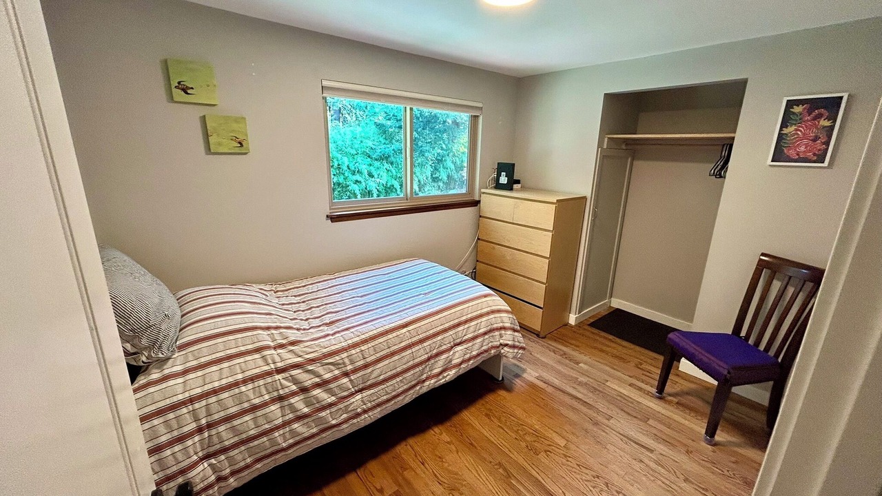 Photo of Bedroom in SeaTac