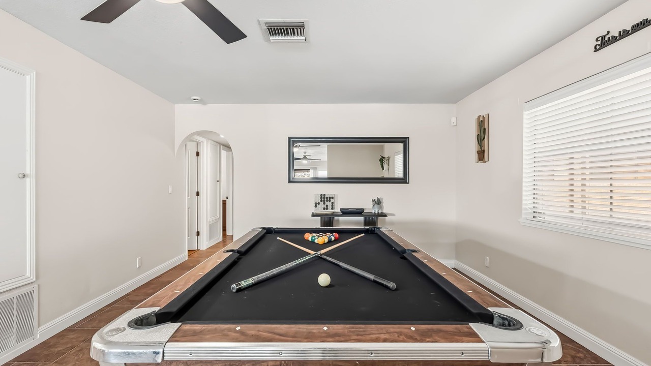 Photo of Bedroom in Holiday Shores