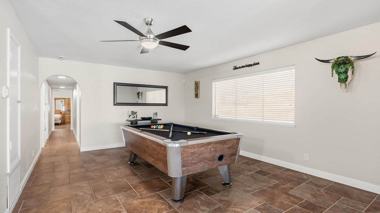 Photo of Bedroom in Holiday Shores