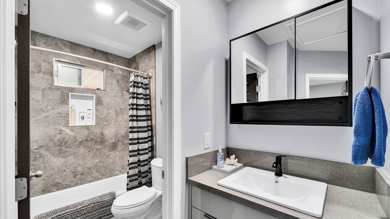 Photo of Bathroom in South San Gabriel
