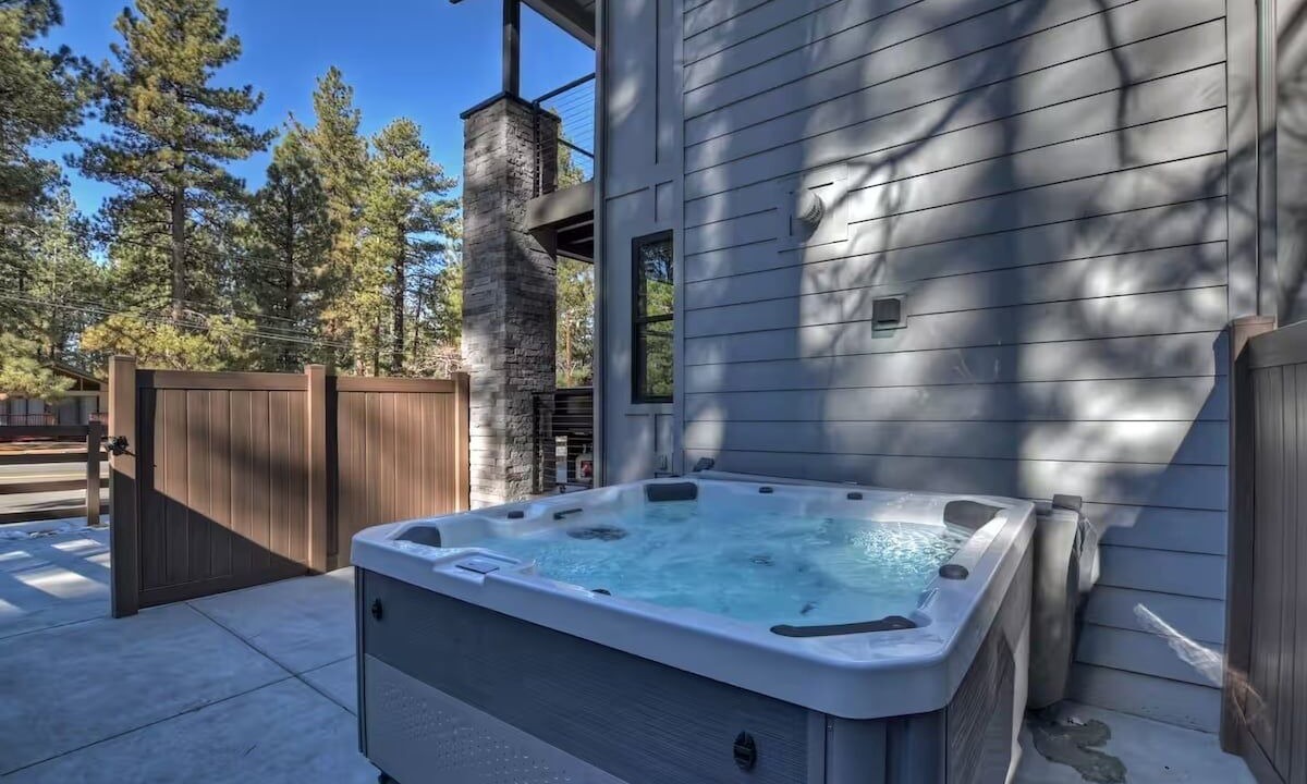 Photo of Outdoor in Summit Estates