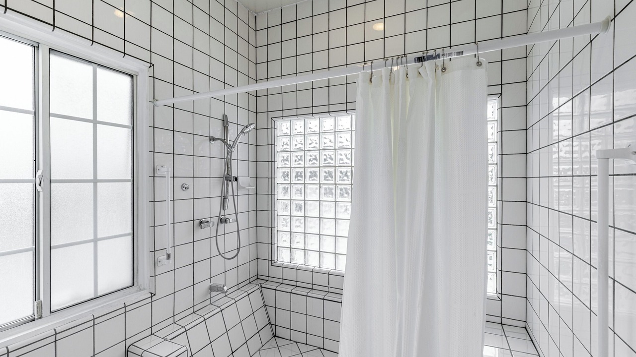 Photo of Bathroom in South San Gabriel