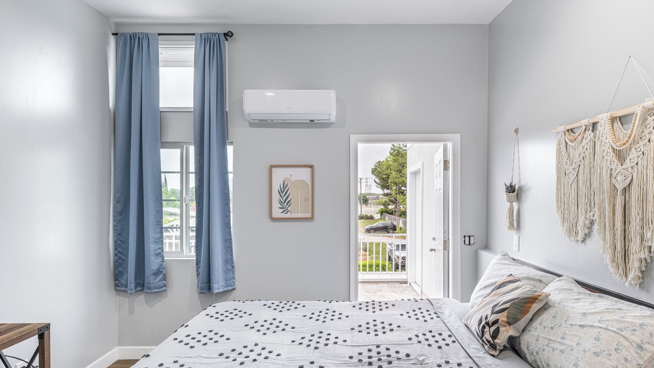 Photo of Bedroom in South San Gabriel