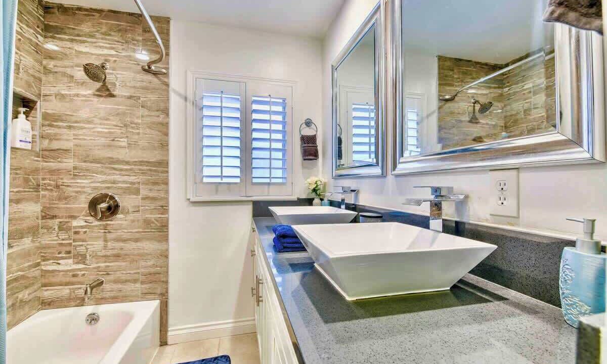 Photo of Bathroom in Placentia