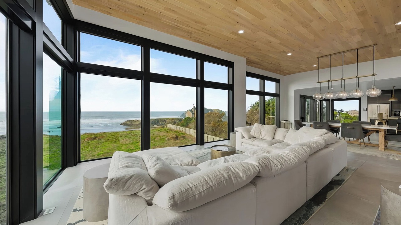 Photo of Livingroom in Bandon