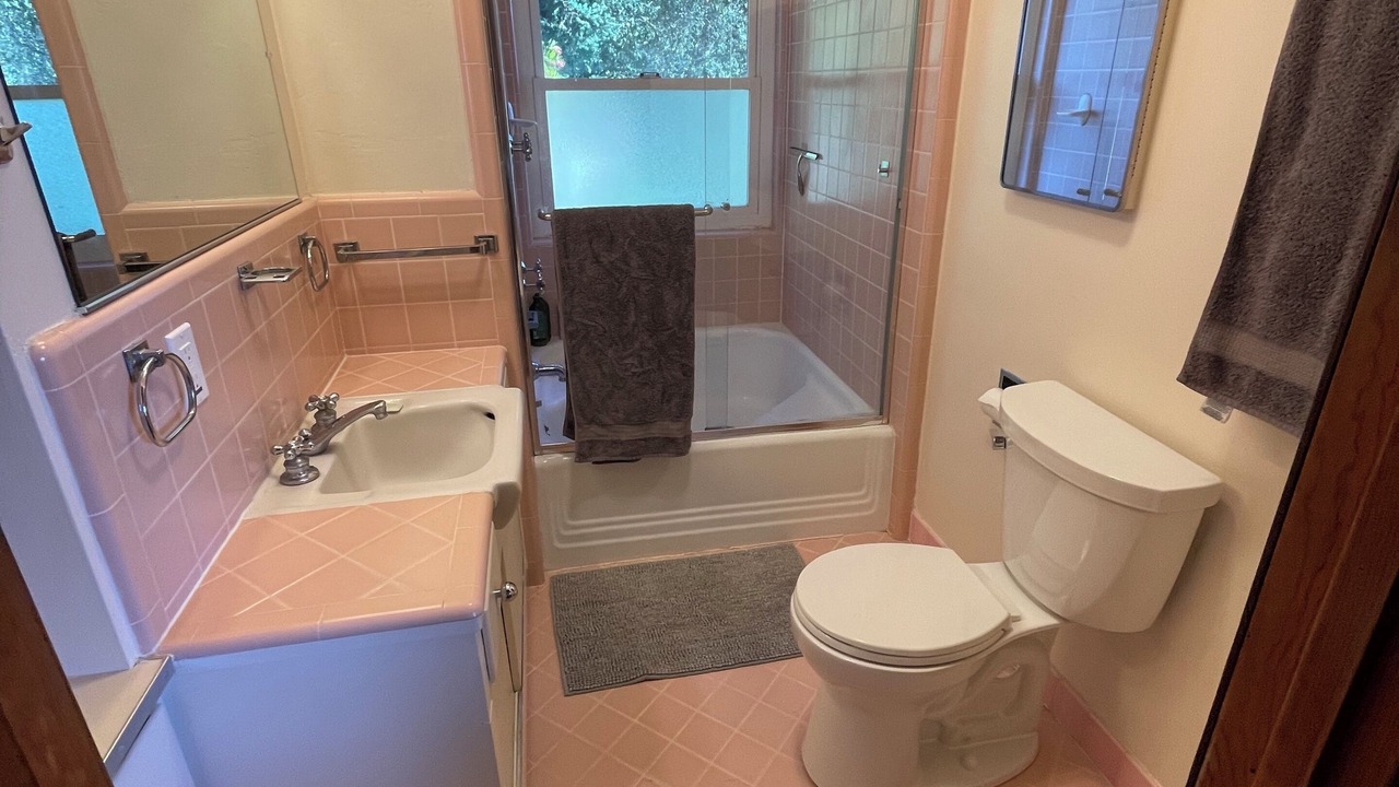 Photo of Bathroom in Healdsburg