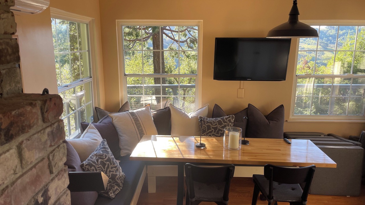 Photo of Livingroom in Healdsburg