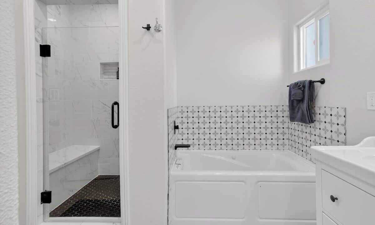 Photo of Bathroom in North Las Vegas