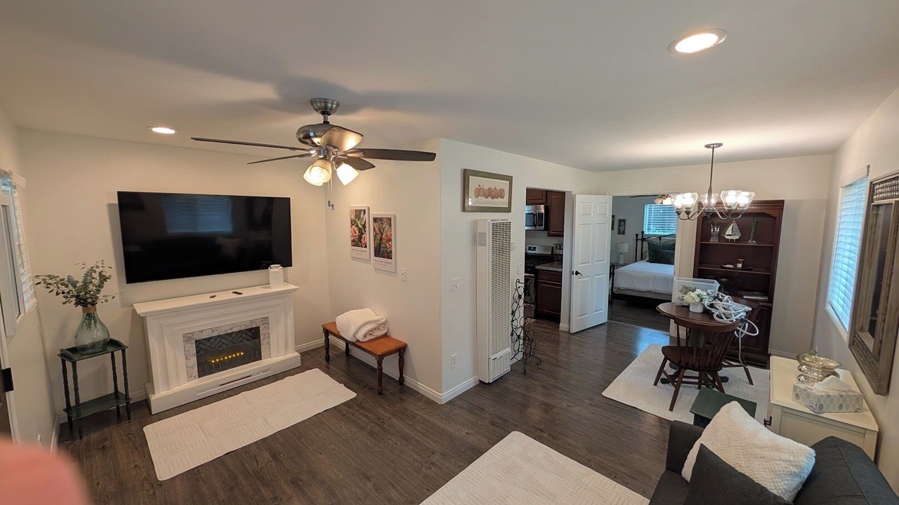 Photo of Livingroom in Valley Center