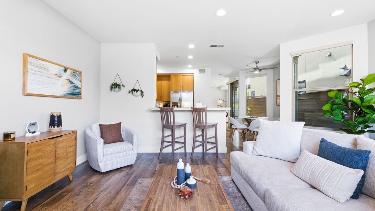 Photo of Livingroom in Crown Point