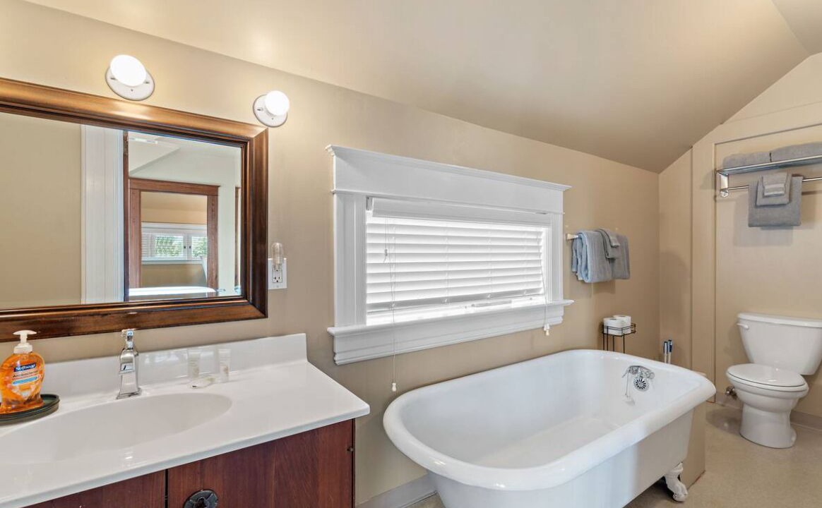 Photo of Bathroom in Arcata