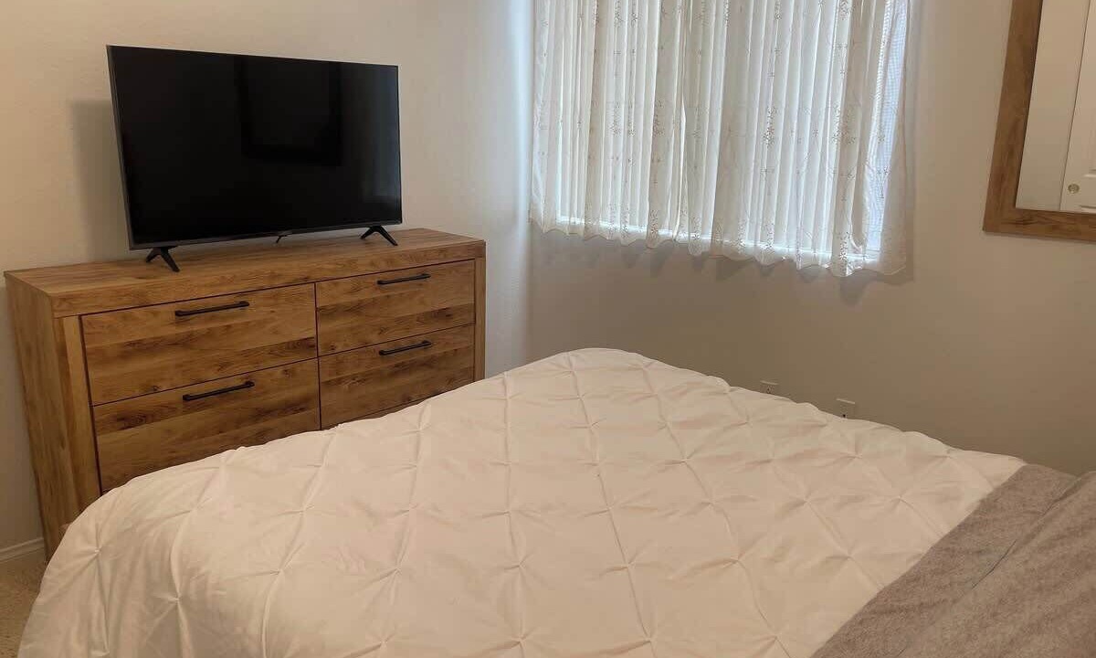 Photo of Bedroom in McCullough Hills