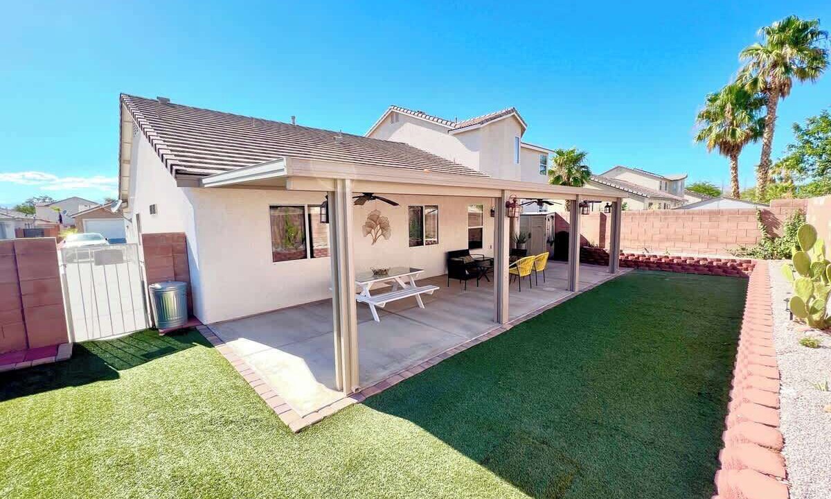 Photo of Outdoor in Sunrise Manor
