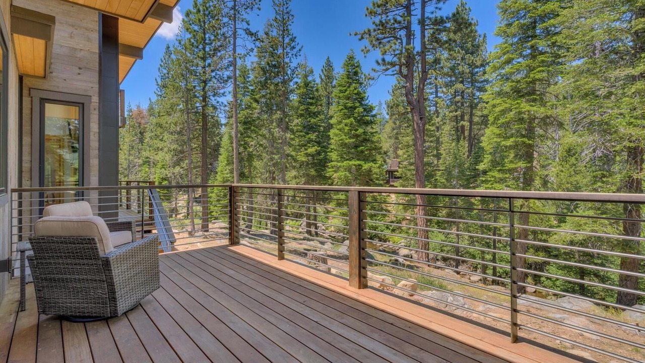 Photo of Patio Balcony in Olympic Valley