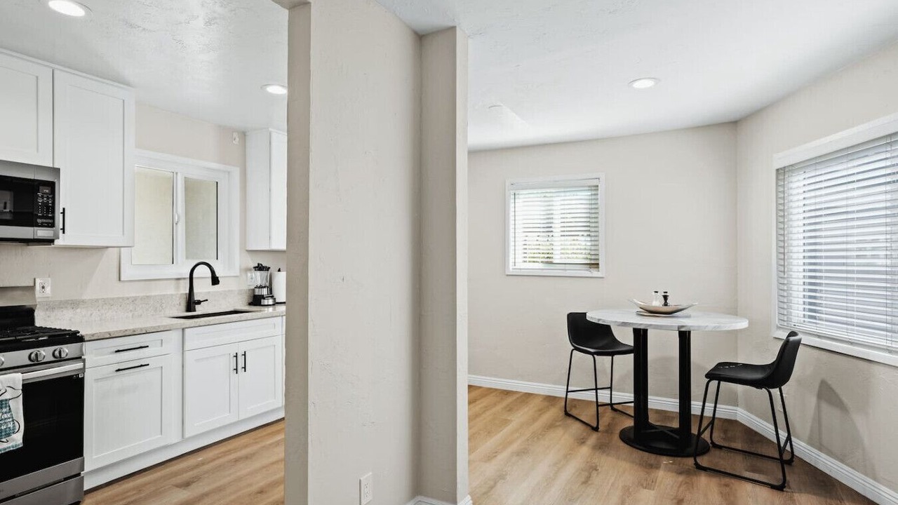 Photo of Kitchen in Linda Vista