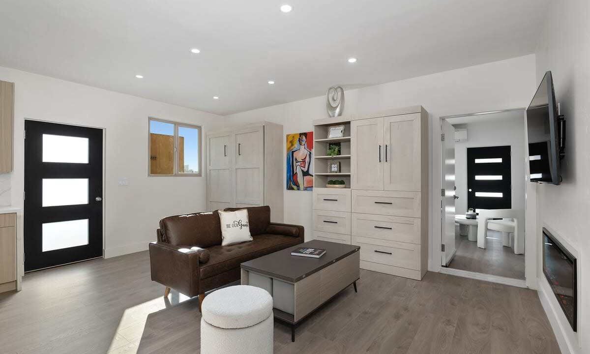 Photo of Livingroom in Bankers Hill