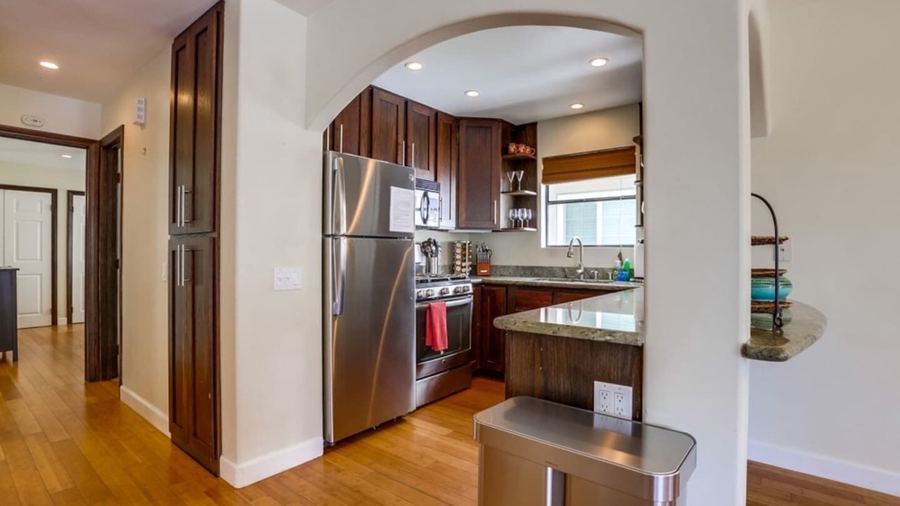 Photo of Kitchen in South Mission Beach