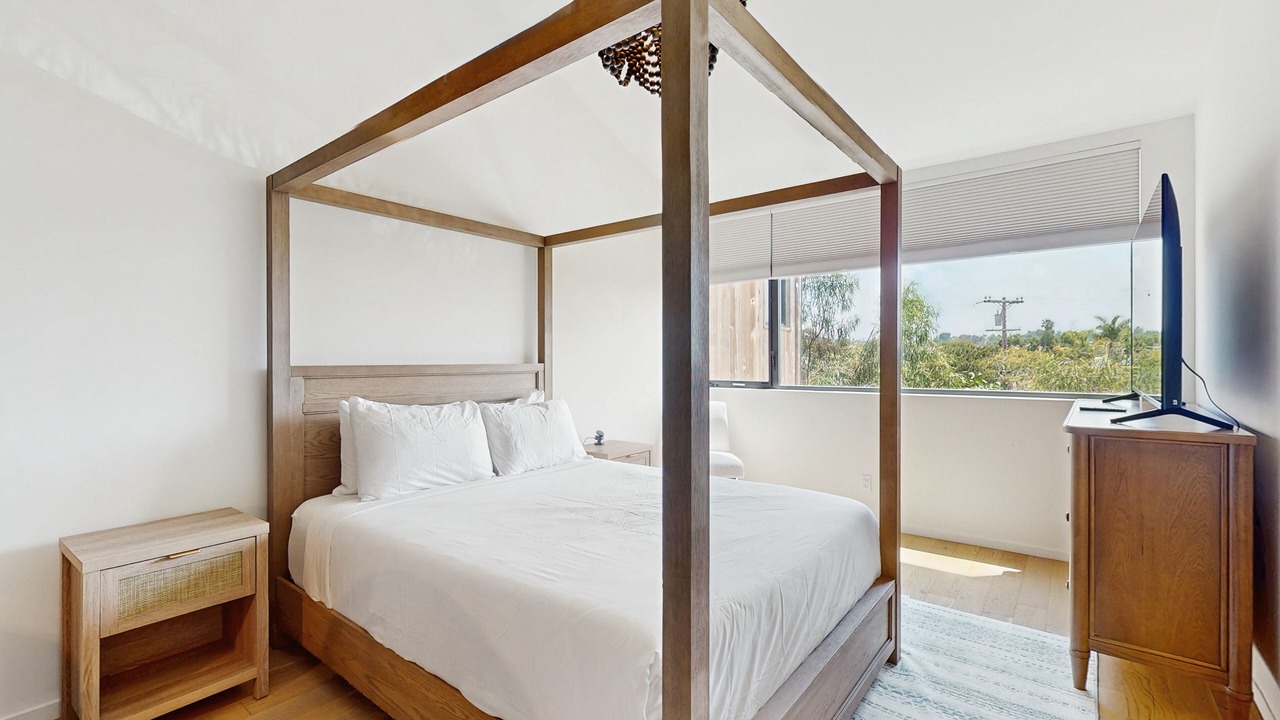 Photo of Bedroom in Carlsbad Village